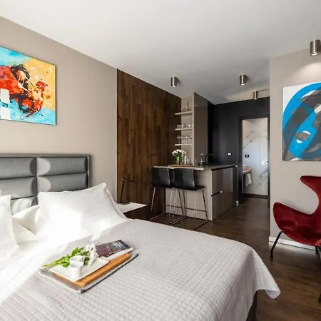 Roof 69 Apartman Split