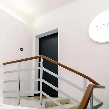 דירה Roof 69 *